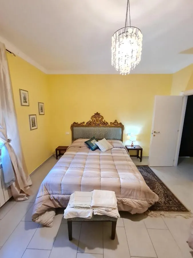 B&B Al Calcandola Sarzana 0*,
