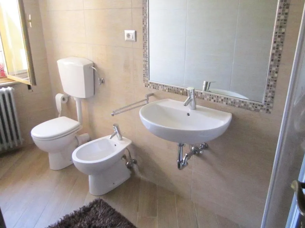 B&B Al Calcandola Sarzana Couette-café